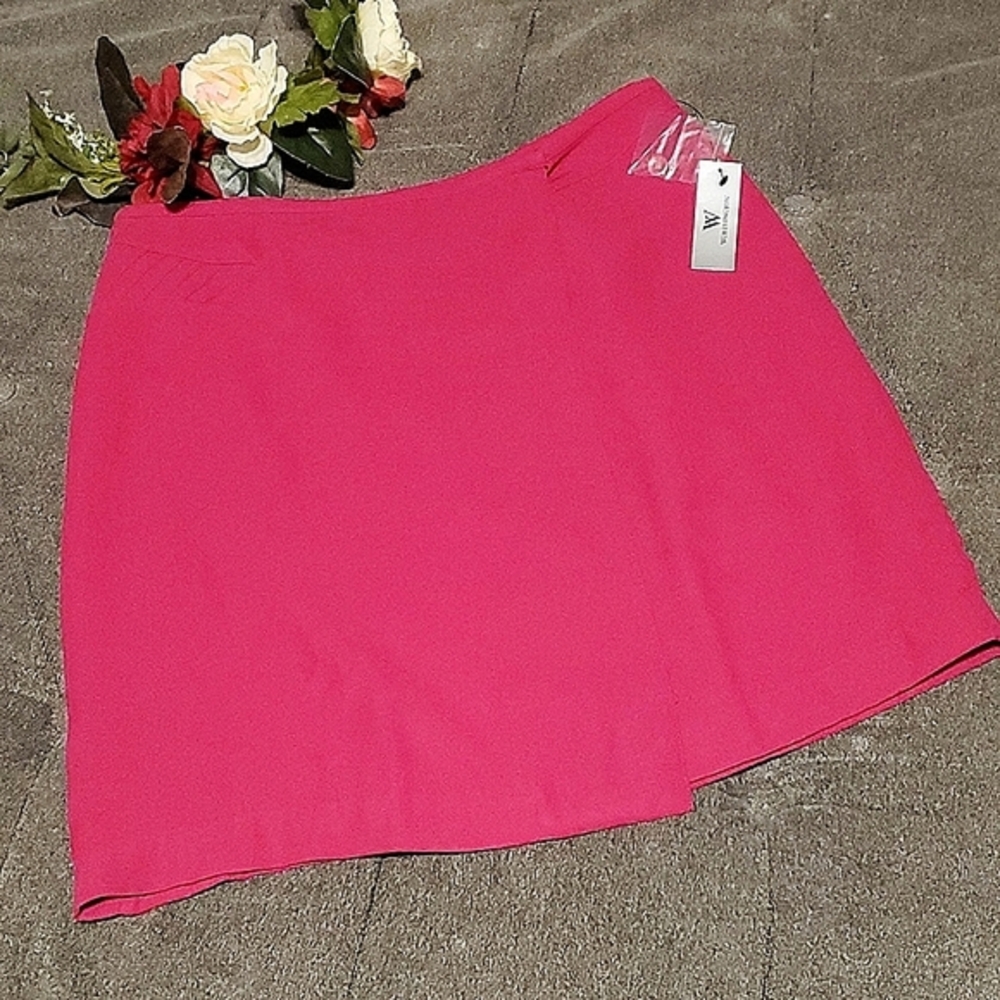 Worthington Polynesian rose wrap skirt